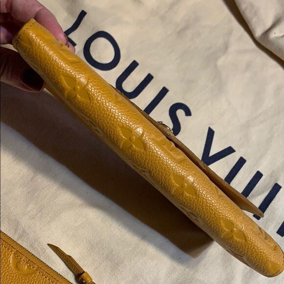 Louis Vuitton Saffron Monogram wallet - Picture 8 of 8